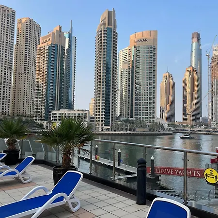Amazing 1 Bedroom Apt In Marina دبي المظهر الخارجي الصورة